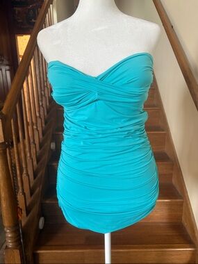 Strapless Turquoise Ruched Swim Dress Sz 14 .suit has vintage look . EUC FIRM👇